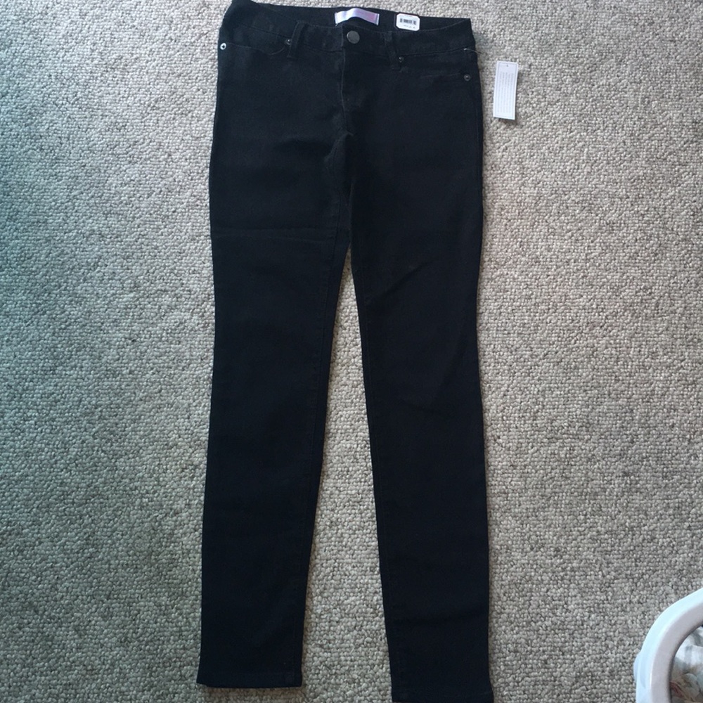 Black skinny jeans